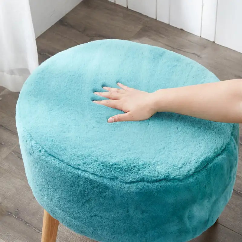 Heavy Faux Fur Oval Ottoman